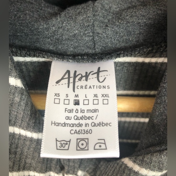 APRT Amazing Sleeveless Hoodie Stripe Tee. Women Size Medium. - Picture 8 of 9